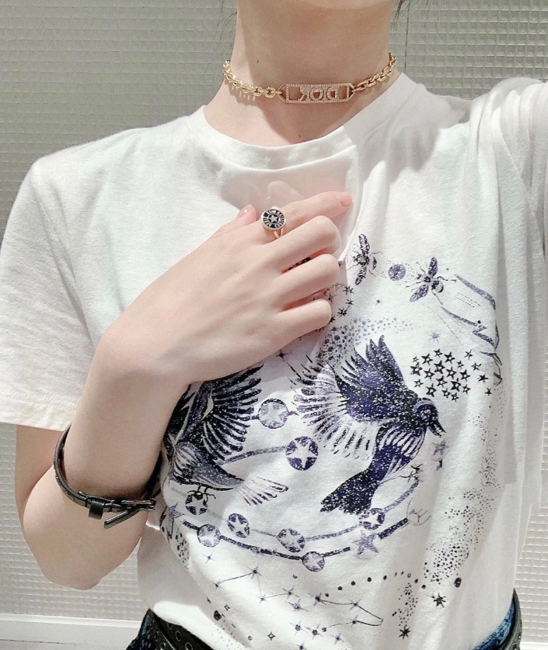 chr1st1an D10r necklaces